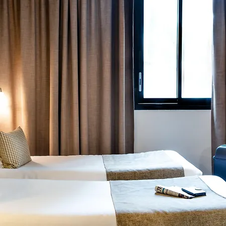 ホテル パノラマ 4*